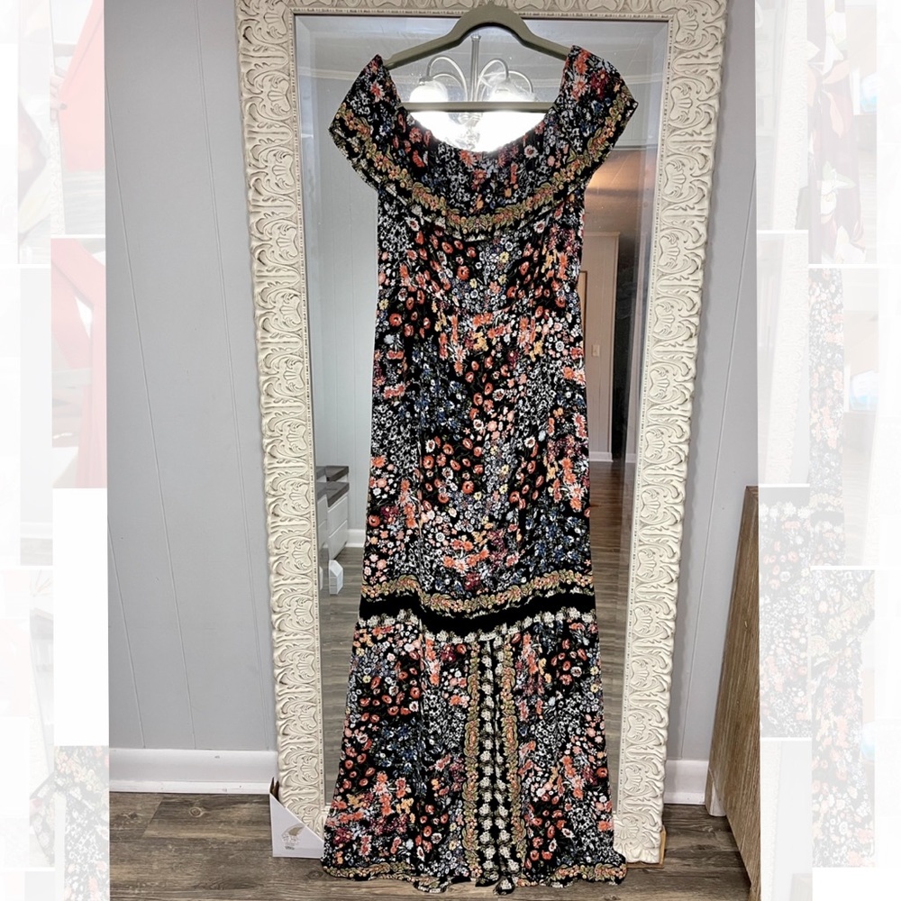 Maxi floral dress